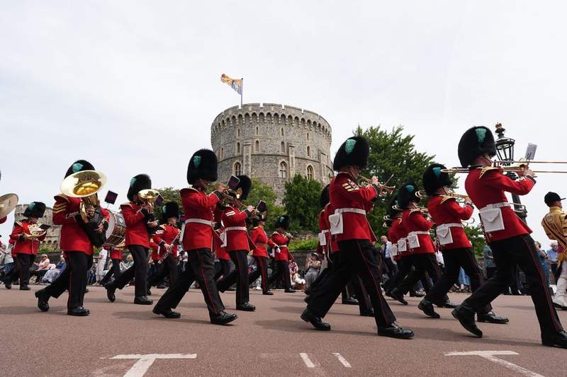 Image from: Pictured: All the best moments from Order of the Garter ceremony