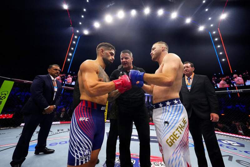 Image from: Conor McGregor fires back at Terence Crawford over Ilia Topuria taunt after UFC shocker