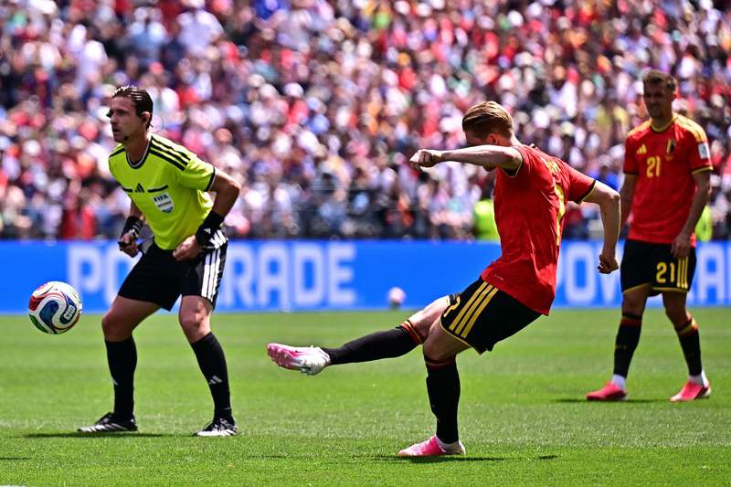 Image from: Lukaku forces Belgium leveller 22 seconds after coming on v Egypt