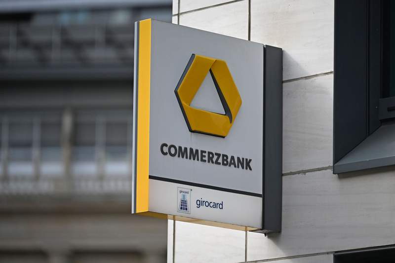Image from: German government refuses to sell Commerzbank shares to UniCredit