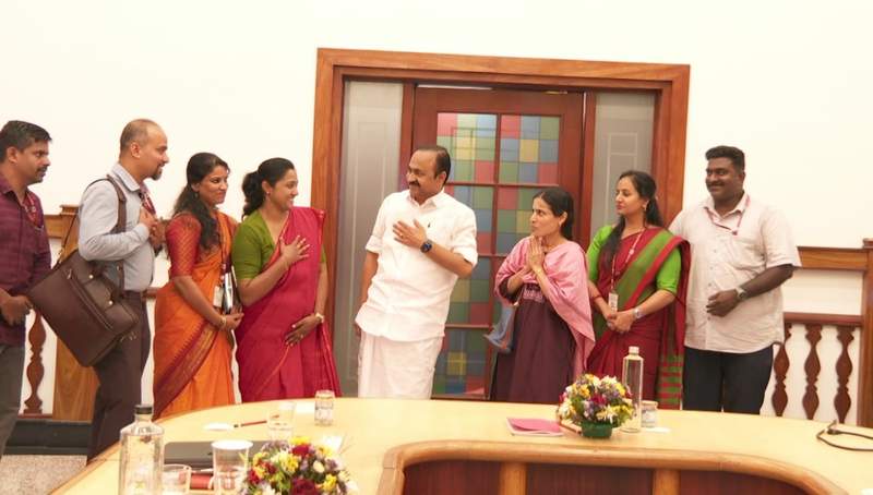 Image from: Census 2027: Self-enumeration begins in Kerala; governor, Chief Minister complete process