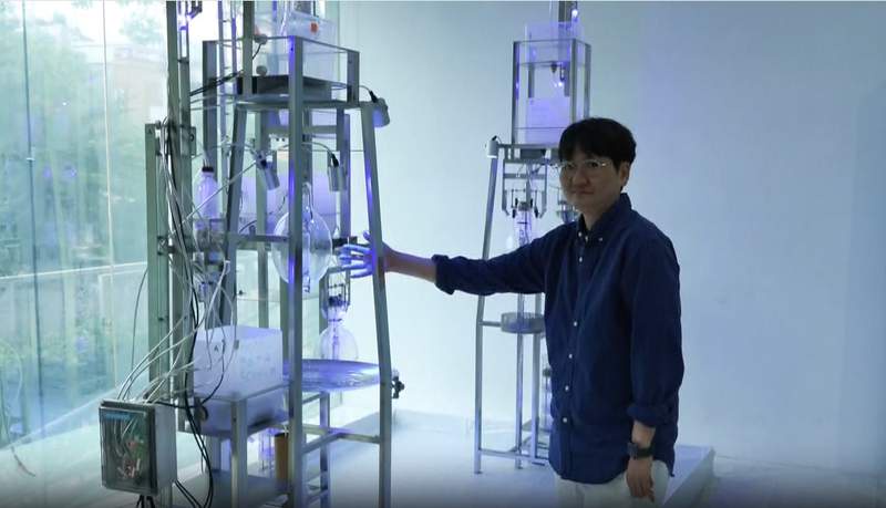 Image from: From 400 droplet-shaped glass pieces to discarded squid fishing lamps: Korean Artists use art to explore water, ecology and climate consciousness at 'Aqua Paradiso'