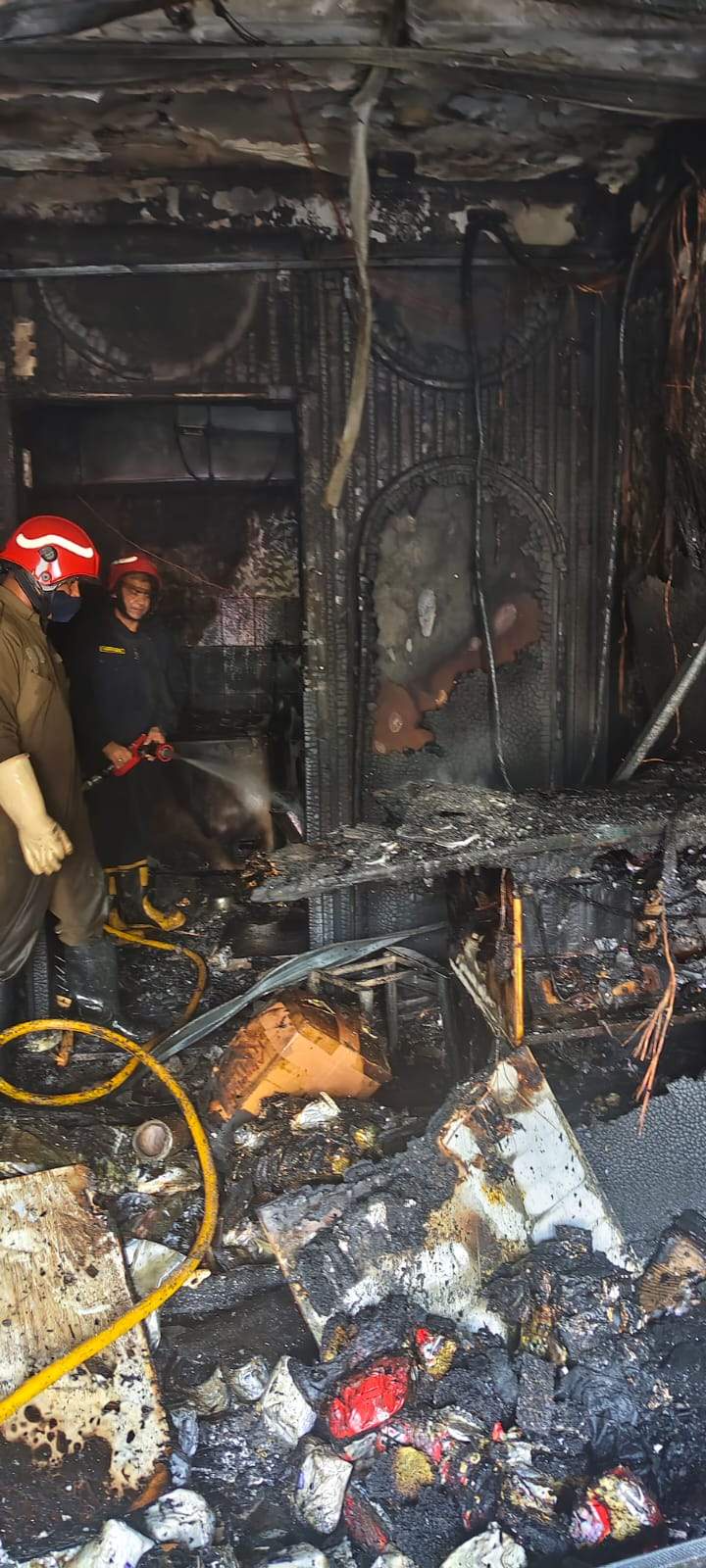 Image from: Fire breaks out at restaurant near Delhi South Campus; no casualties