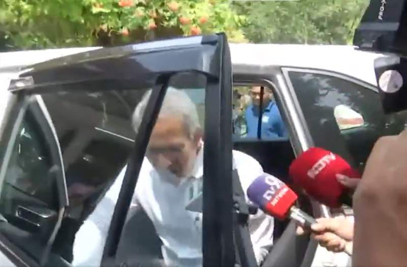 Image from: Shiv Sena UBT MPs Arvind Sawant, Anil Desai meet Sanjay Raut amid 'Op Tiger' buzz