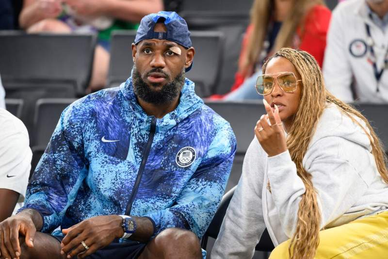 Image from: LeBron James’ old take on ‘stay at home women’ explains his strong relationship with Savannah James