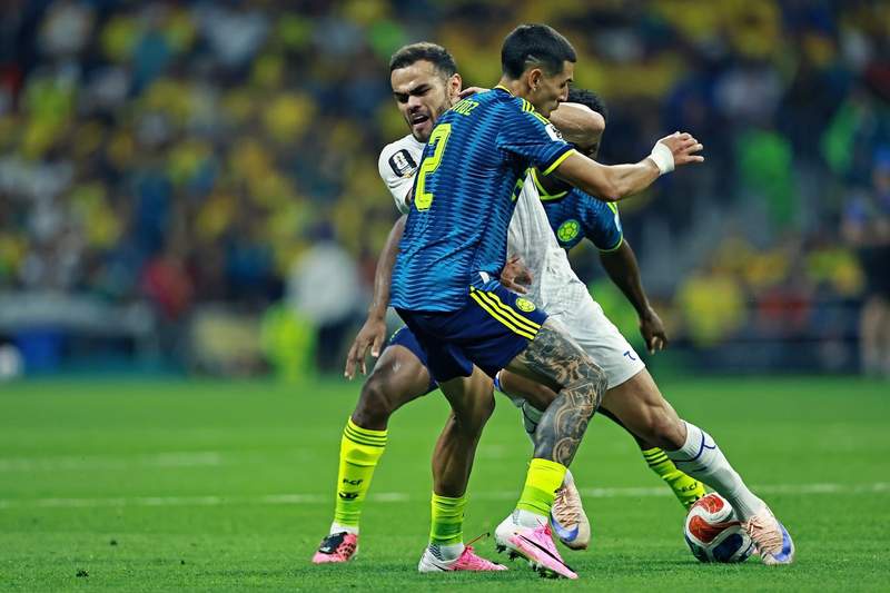 Image from: Diaz leads Colombia to 3-1 win over World Cup debutants Uzbekistan