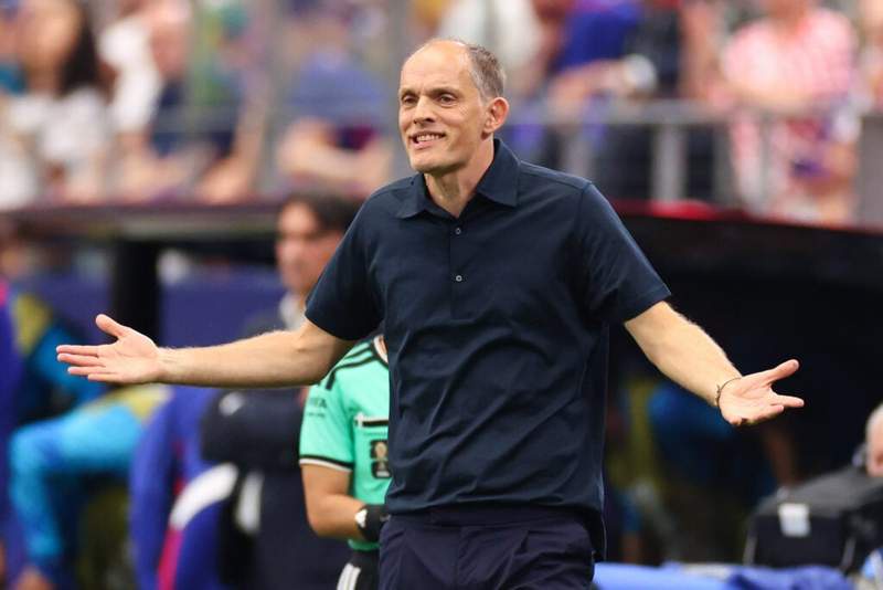Image from: England boss Thomas Tuchel ‘begging’ FIFA for national anthem change after ‘ruined’ World Cup moment
