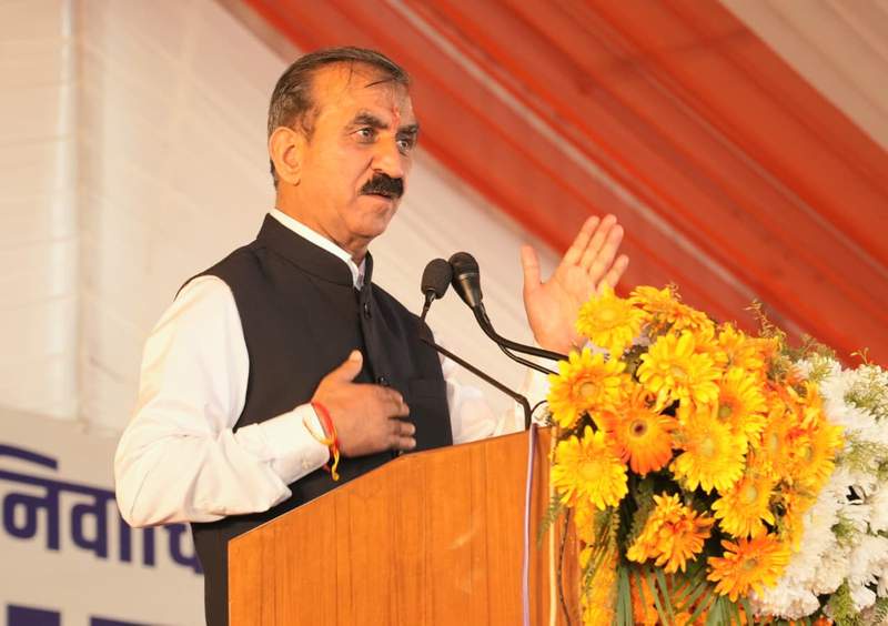 Image from: Himachal CM administers oath to newly elected Panchayat Pradhans, Up-Pradhans of Kangra district