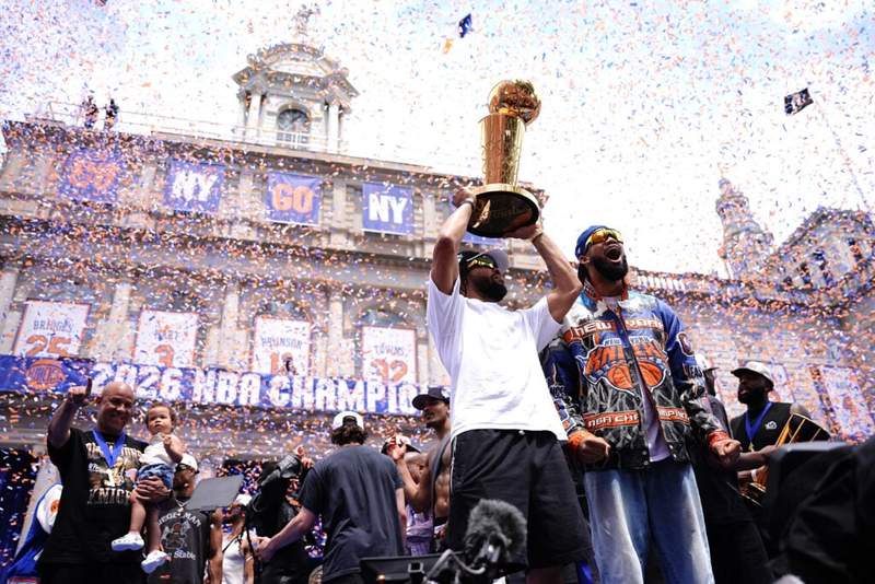 Image from: The best images from the New York Knicks NBA Championship parade