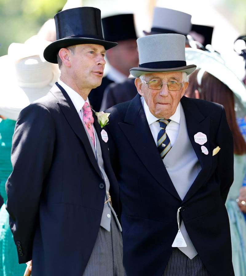 Image from: James, Earl of Wessex, 18, surprises as he makes Royal Ascot debut alongside Duchess of Edinburgh