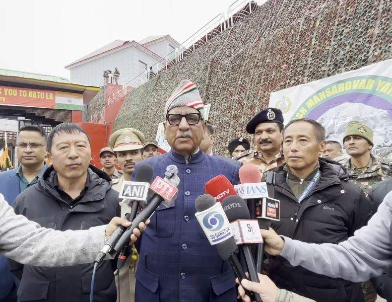 Image from: Kailash Mansarovar Yatra commences as first batch of pilgrims cross into China via Nathu La Pass