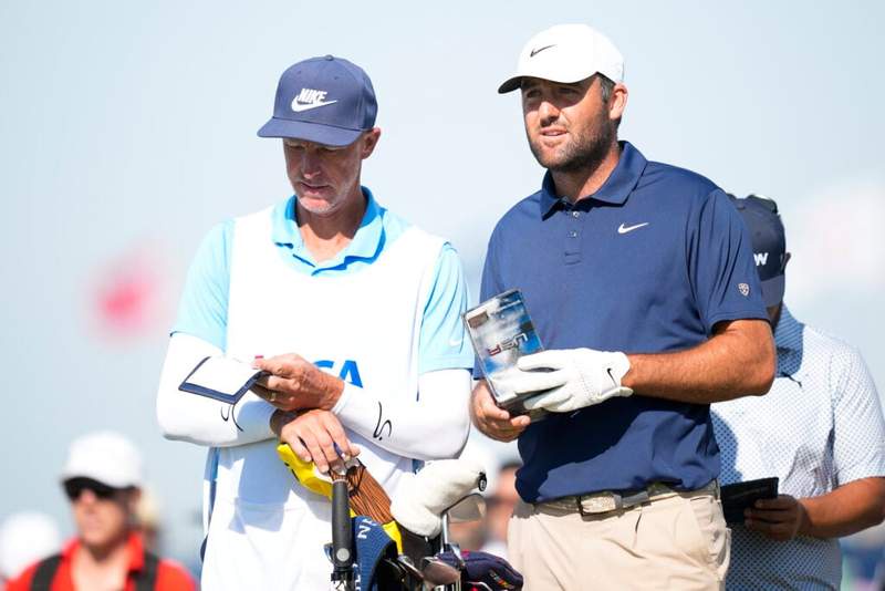 Image from: What Scottie Scheffler did during his second round at the US Open that even shocked his caddie