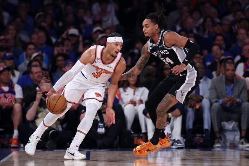 Image from: Knicks’ Josh Hart not allowed to take Game 4 ball after historic win by NBA because of auction plans