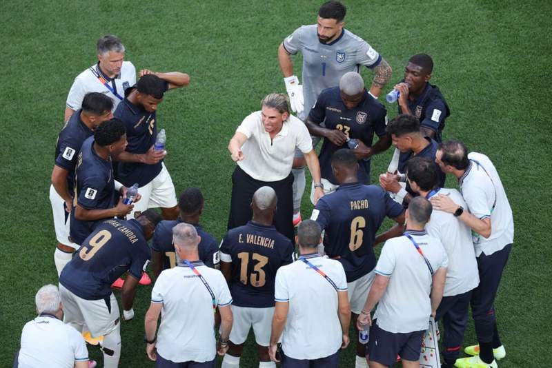 Image from: UEFA delivers verdict on hydration breaks at Euro 2028 after World Cup controversy
