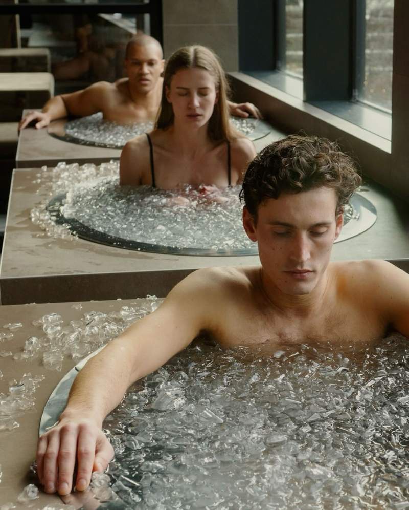 Image from: Here’s why social bathhouses are the hottest wellness trend right now (and how to make the most of them!)