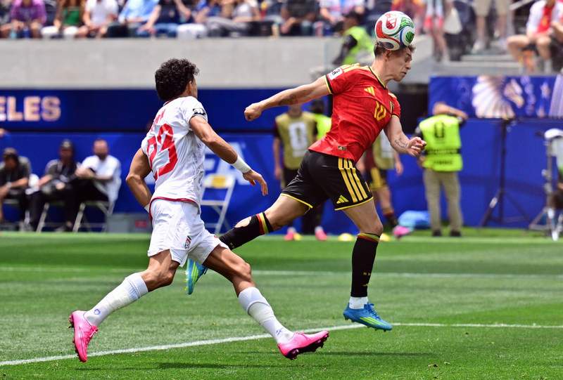 Image from: Iran and 10-man Belgium draw 0-0 to leave both sides on two points