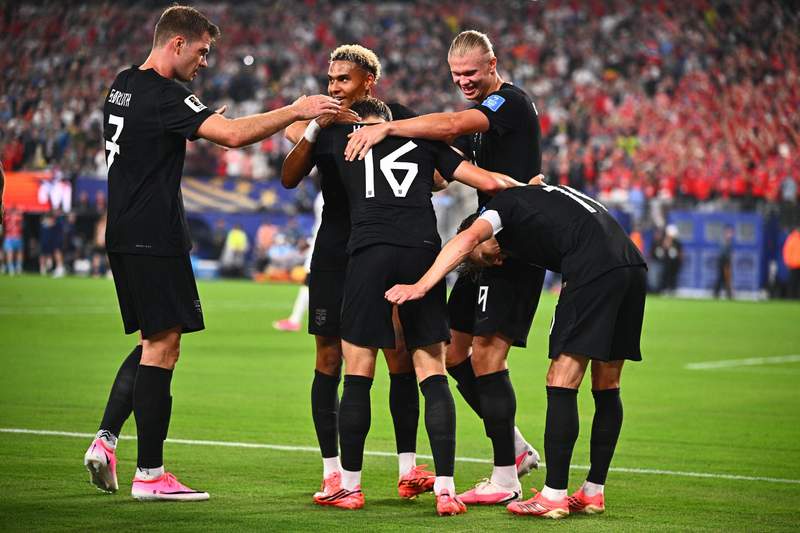 Image from: Haaland scores as Norway make it to knock-outs with win over Senegal