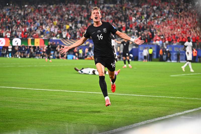 Image from: Haaland scores as Norway make it to knock-outs with win over Senegal