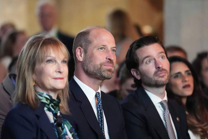 Image from: Prince William travels on Earthshot branded zero-emission London bus with Robert Irwin