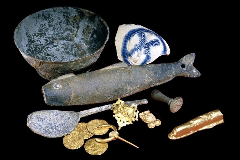 Image from: Gold Coins off England’s Coast Reveal the Identity of a Mysterious Shipwreck Lost for Nearly 400 Years