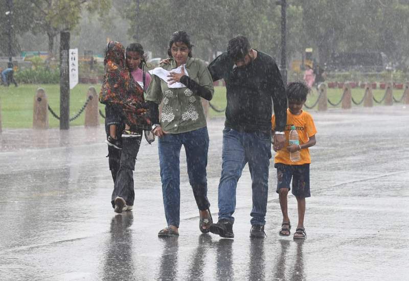 Image from: Rain-kissed Delhi: Life under grey skies