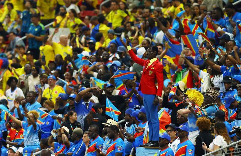 Image from: FIFA World Cup 2026: DR Congo "statue fan" Michel Nkuka spotted at Colombia clash