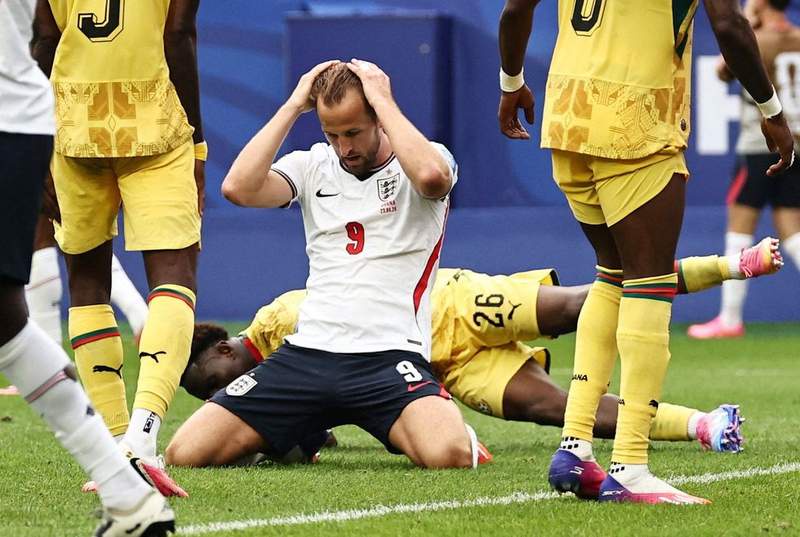 Image from: Gary Neville claims England played better in goalless Ghana draw than in 4-2 Croatia thumping