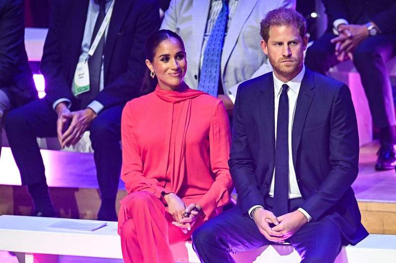 Image from: King reunion with Prince Archie and Princess Lilibet could be kept private