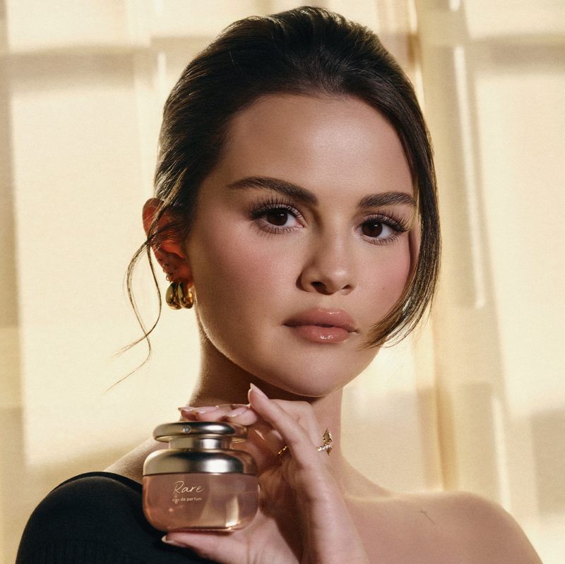 Image from: Victoria Beckham, Rihanna, Billie Eilish: these celebrities have created their own perfumes (and some have become cult classics!)