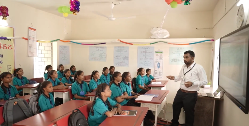 Image from: 11.20 lakh students enrolled as Gujarat's Kanya Kelavani Mahotsav concludes across 17,338 villages