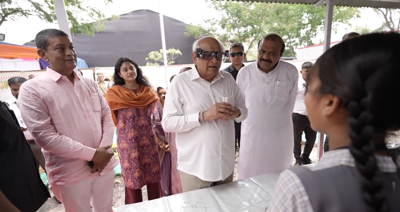 Image from: 11.20 lakh students enrolled as Gujarat's Kanya Kelavani Mahotsav concludes across 17,338 villages