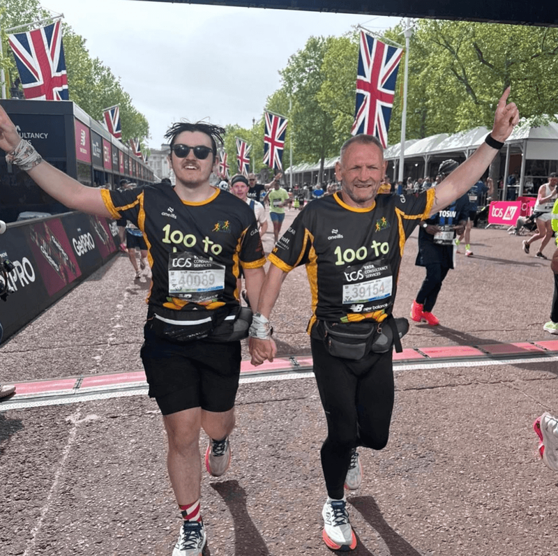 Image from: Man who completed 365 marathons in one year left 'surprised' after meeting Prince William