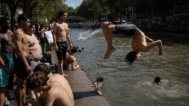 Image from: Baking heatwave gives Europe no respite