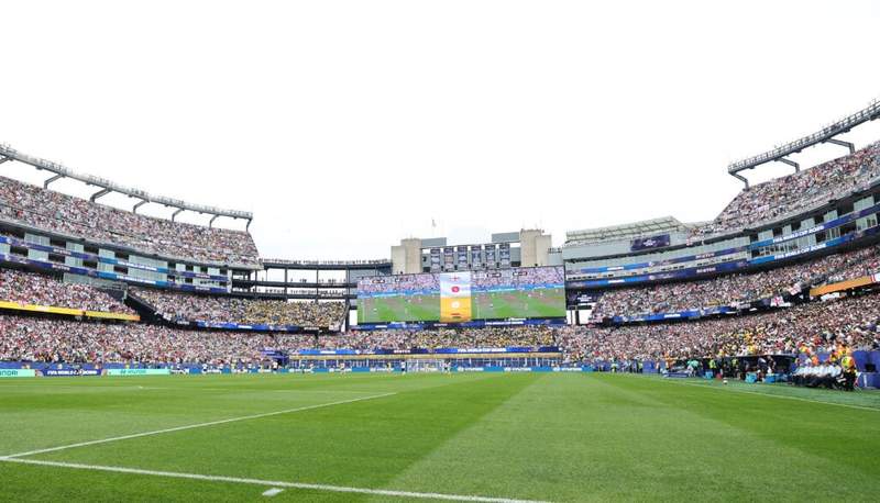 Image from: Influencer says American stewards at World Cup ‘a disgrace’ after reporting racist comments