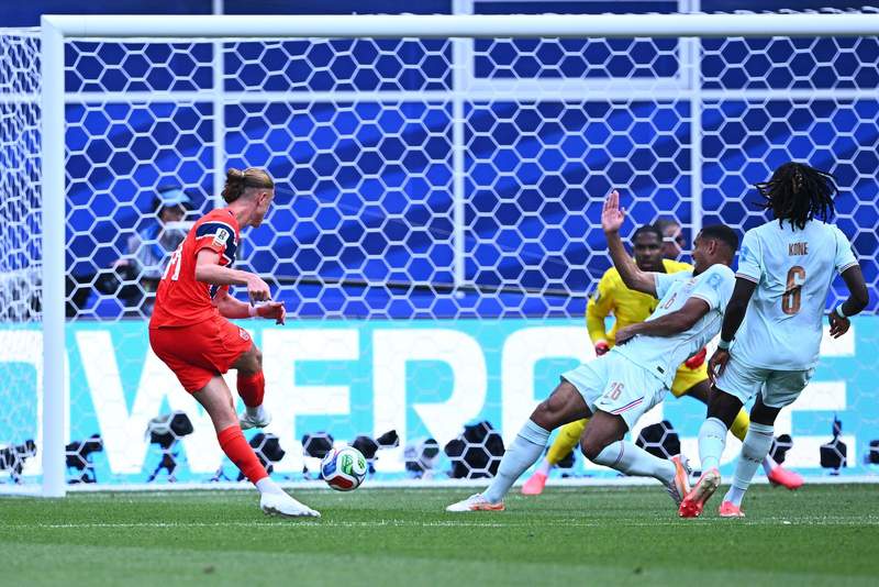 Image from: Dembélé treble as France beat Norway to top spot, Senegal hopeful