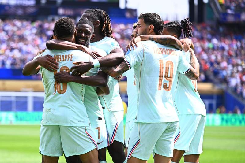Image from: Dembélé treble as France beat Norway to top spot, Senegal hopeful