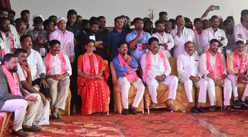 Image from: KTR accuses Telangana Congress govt of grabbing assigned lands of Dalits, tribals