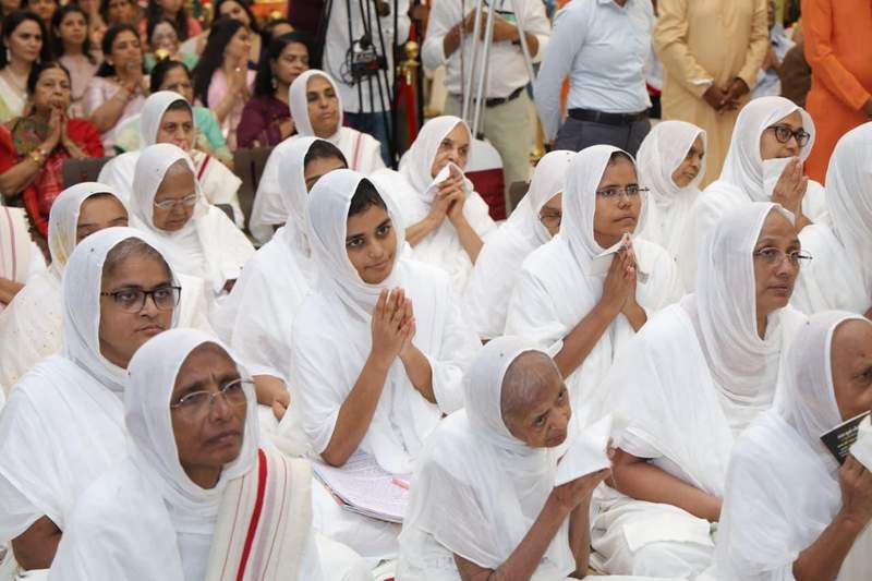 Image from: "Spirituality, modernity together can pave way for public welfare," says Gujarat CM Bhupendra Patel