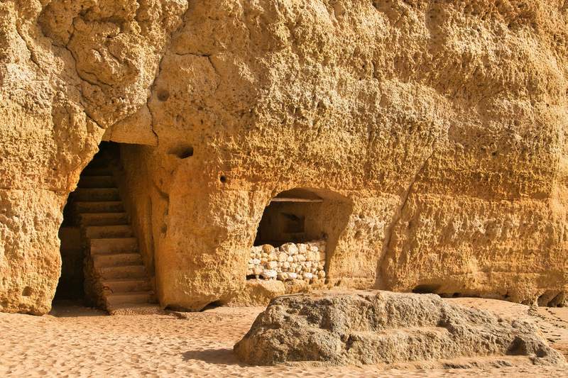 Image from: In the Algarve, this secret cliff-fringed beach is considered one of the most beautiful in Portugal
