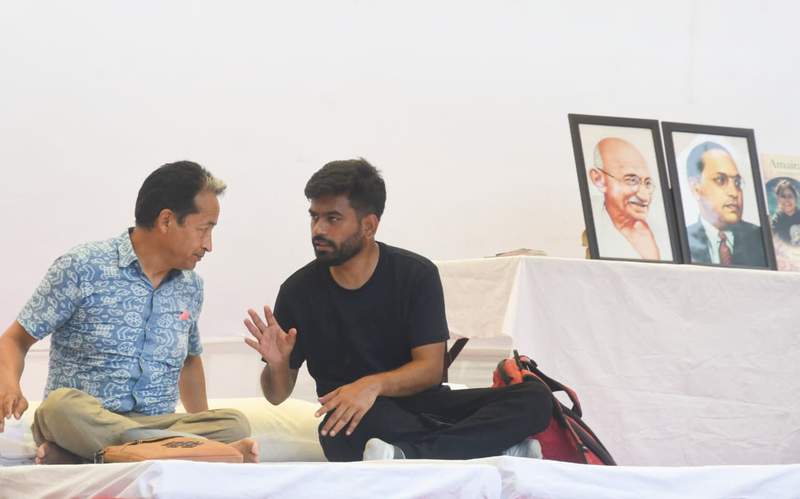 Image from: Adding voice to protest: Wangchuk joins CJP-led protest, begins hunger strike