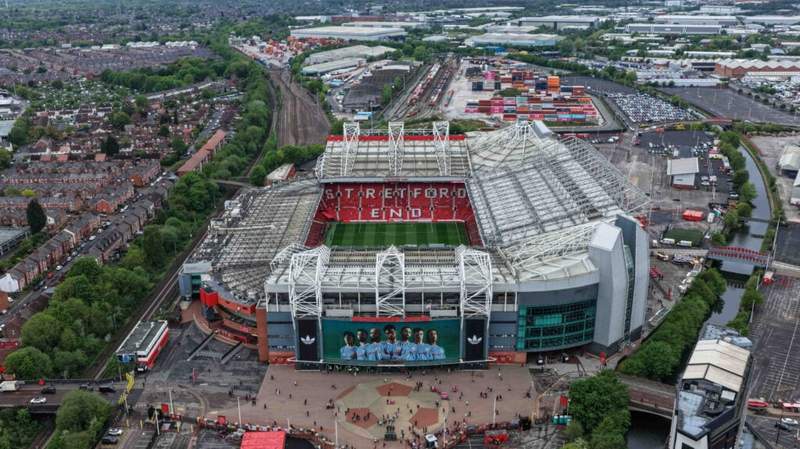 Image from: Insider says Man United fans ‘ain’t seen nothing yet’ as Ineos’ plans for new £2bn stadium evolve