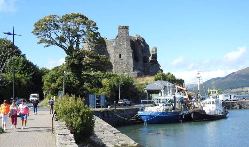 Image from: In Ireland, step into these 12 coastal villages that seem to have been frozen in time (it’s a unique experience!)