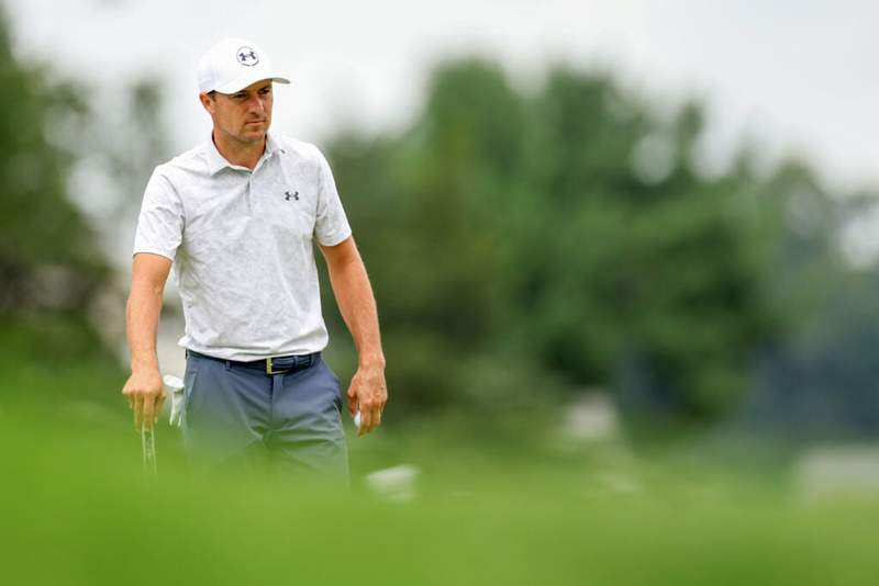 Image from: Golf fans label Jordan Spieth a hypocrite after recent comments about the state of golf
