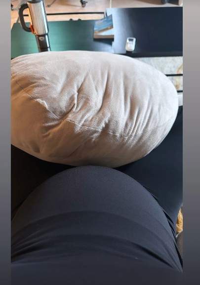 Image from: Samantha Ruth Prabhu shares first baby bump photo, jokes about losing her ’six packs’