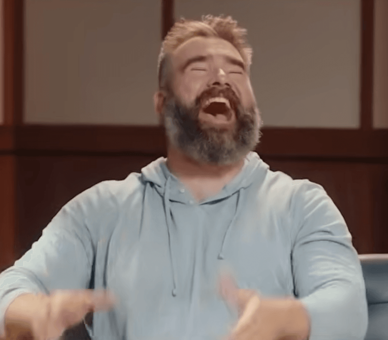 Image from: Prince William forced to immediately correct Travis and Jason Kelce during awkward podcast moment