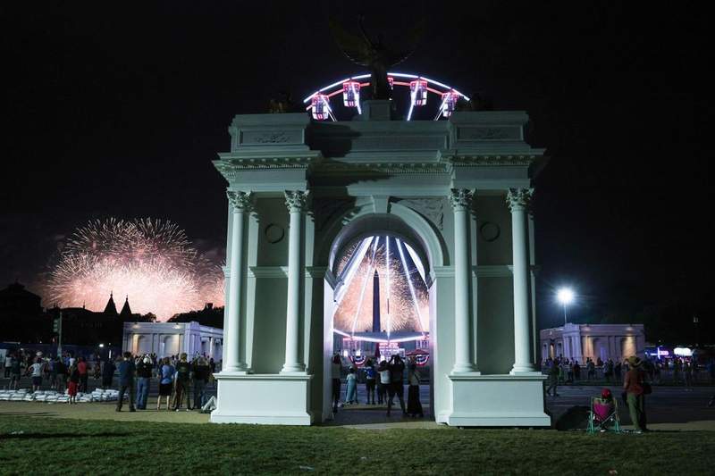 Image from: Washington DC stunned by 'largest fireworks show in history' for America 250 - IN PICTURES