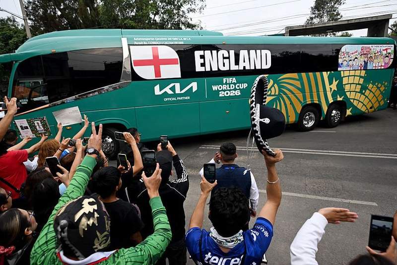 Image from: Thomas Tuchel labels Mexico fans 'respectful' despite supporters trying to wake up England squad