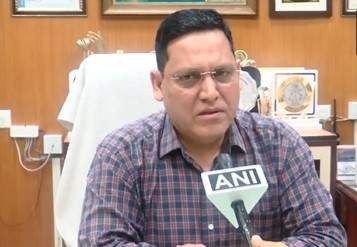 Image from: Mumbai rains: SDMA advises work from home for private offices, half-day for non-essential govt offices