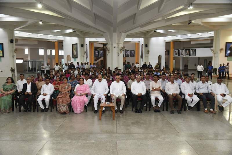 Image from: Gujarat CM Bhupendra Patel pays floral tribute to Dr Syama Prasad Mookerjee on his 125th birth anniversary