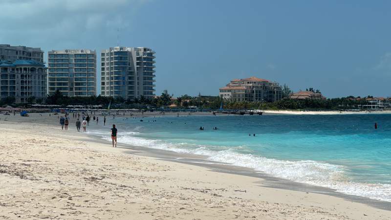 Image from: In the Caribbean, this magnificent beach has just been named one of the best in the world — and it’s easy to see why!